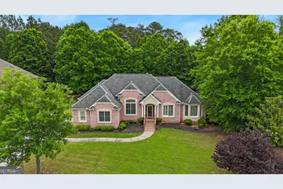 1032 Willowood Lane SW, Atlanta, GA 30331 - Photo 1