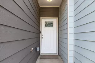 7811 Rock Rose Ln, Fairburn, GA 30213 - Photo 3