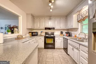 1568 Carlvin Rd, Hiawassee, GA 30546 - Photo 7