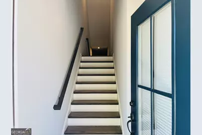 2686 Creek View Terrace NW, Atlanta, GA 30318 - Photo 3