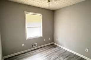 8225 Attleboro Dr, Jonesboro, GA 30238 - Photo 5