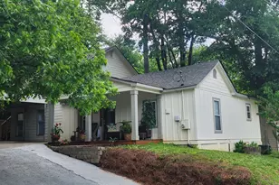 168 Poplar St, Buford, GA 30518 - Photo 1