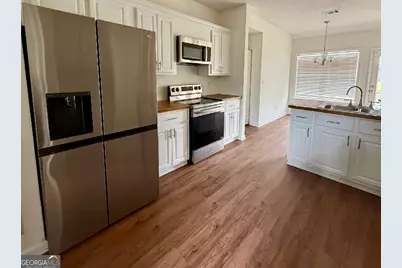 312 Twelve Oaks Drive, Warner Robins, GA 31088 - Photo 11