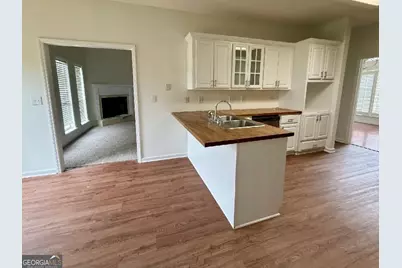 312 Twelve Oaks Drive, Warner Robins, GA 31088 - Photo 13