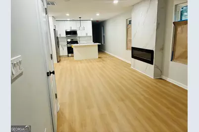 277 Barfield Avenue SW, Atlanta, GA 30310 - Photo 5