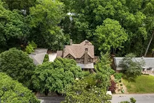 1609 Nottingham Way NE, Atlanta, GA 30309 - Photo 9