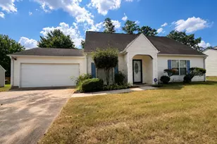 2759 Holly Berry Dr, Ellenwood, GA 30294 - Photo 1