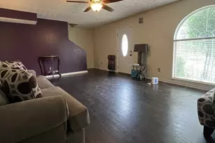 2759 Holly Berry Dr, Ellenwood, GA 30294 - Photo 5
