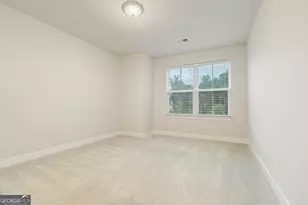 21 Red Ln, Hoschton, GA 30548 - Photo 7