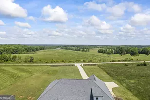 209 Unawatti Rd, Canon, GA 30520 - Photo 3