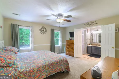 25 Ashley Creek Drive, Newnan, GA 30263 - Photo 9
