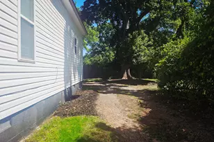 141 Spalding St, Griffin, GA 30223 - Photo 3