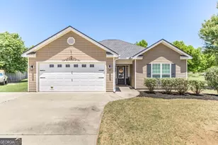 218 Ellington Ct, Perry, GA 31069 - Photo 1