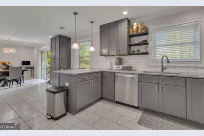 6049 Prestige Valley Road, Morrow, GA 30260 - Photo 15