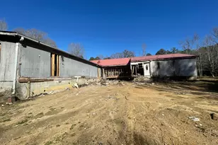 998 Campbell Rd, Meansville, GA 30256 - Photo 25
