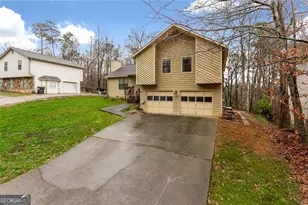 2401 Jack Creek Rd SW, Marietta, GA 30008 - Photo 3