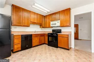 2401 Jack Creek Rd SW, Marietta, GA 30008 - Photo 31