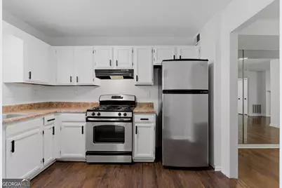 2216 Wellington Circle, Lithonia, GA 30058 - Photo 7