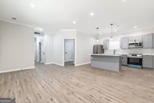 1648 Hurley Cir, Macon, GA 31206 - Photo 7
