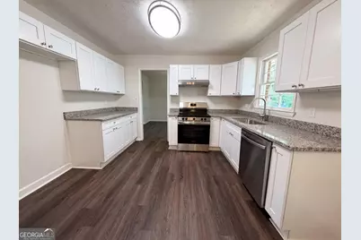 1938 Surrey Trail SE, Conyers, GA 30013 - Photo 11
