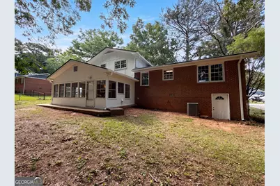 1938 Surrey Trail SE, Conyers, GA 30013 - Photo 5
