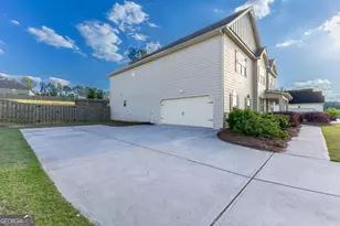 340 Mulberry Dr, Senoia, GA 30276 - Photo 3