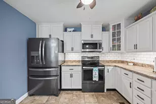 136 Wedgewood Dr, Danielsville, GA 30633 - Photo 9