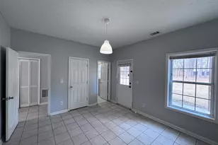 3686 Lantern Walk Ln, Scottdale, GA 30079 - Photo 15