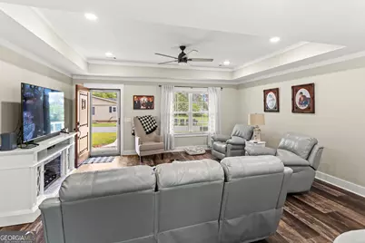 334 W Pine Street, Metter, GA 30439 - Photo 5