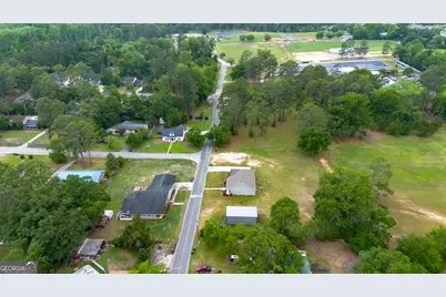 334 W Pine Street, Metter, GA 30439 - Photo 27
