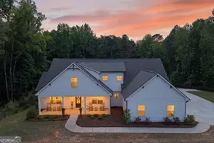1764 Luther Bailey Rd, Senoia, GA 30276 - Photo 1