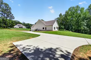 1764 Luther Bailey Rd, Senoia, GA 30276 - Photo 43