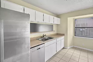 136 Cherry Point Dr, Saint Marys, GA 31558 - Photo 7