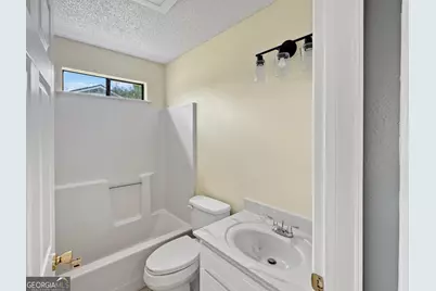 136 Cherry Point Drive, Saint Marys, GA 31558 - Photo 13
