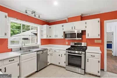 544 Bouldercrest Drive SW, Marietta, GA 30064 - Photo 9