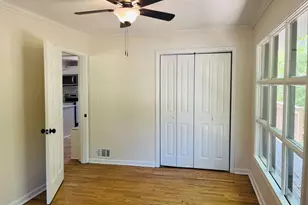 203 S Chilton Crescent, Lagrange, GA 30240 - Photo 17