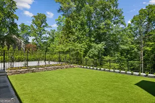 4715 Northside Dr NW, Atlanta, GA 30327 - Photo 13