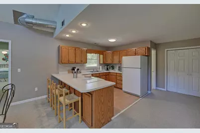 194 Harvey Lane, Lavonia, GA 30553 - Photo 15