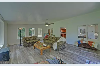 194 Harvey Lane, Lavonia, GA 30553 - Photo 13