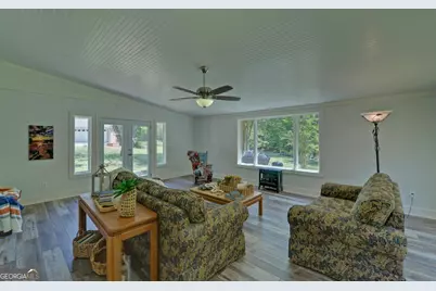 194 Harvey Lane, Lavonia, GA 30553 - Photo 11