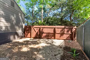 98 Hill St, Jefferson, GA 30549 - Photo 17