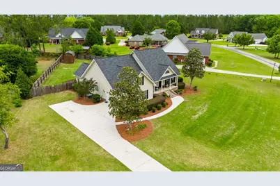 9027 Oakfield Drive, Statesboro, GA 30461 - Photo 15
