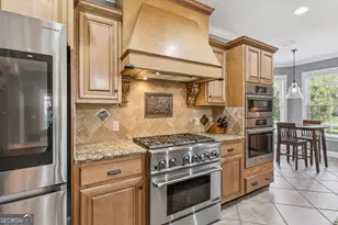 227 Harbor Pointe Dr, Brunswick, GA 31523 - Photo 7