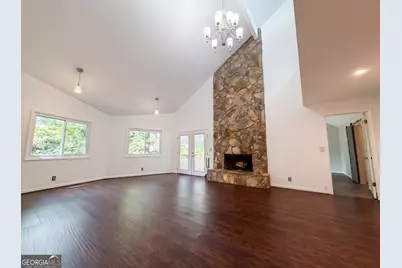 265 Zephyr Court, Atlanta, GA 30350 - Photo 5