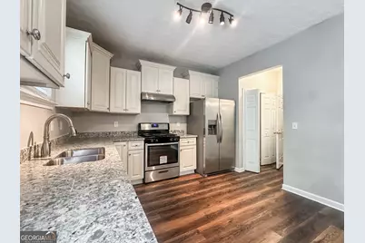 3855 Shenfield Drive, Union City, GA 30291 - Photo 7