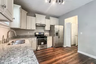 3855 Shenfield Dr, Union City, GA 30291 - Photo 7