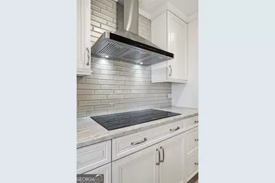 2660 Peachtree Road NW #20D, Atlanta, GA 30305 - Photo 39