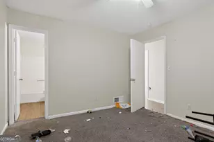 2128 Tiffany Ln, Lithonia, GA 30058 - Photo 21
