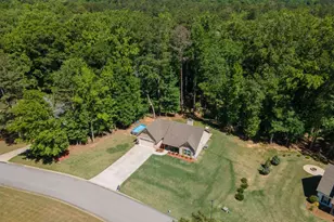 129 Wellington Dr, Lagrange, GA 30240 - Photo 33