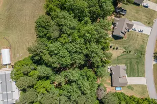 129 Wellington Dr, Lagrange, GA 30240 - Photo 35